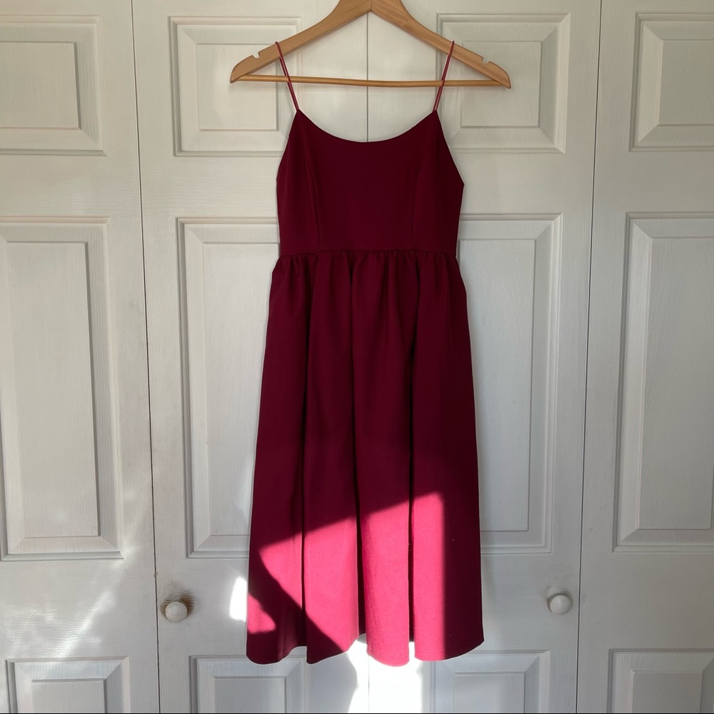 📦 SALE | Showpo. | Wild Nights A-Line Spaghetti Strap Tea Length Dress Wine